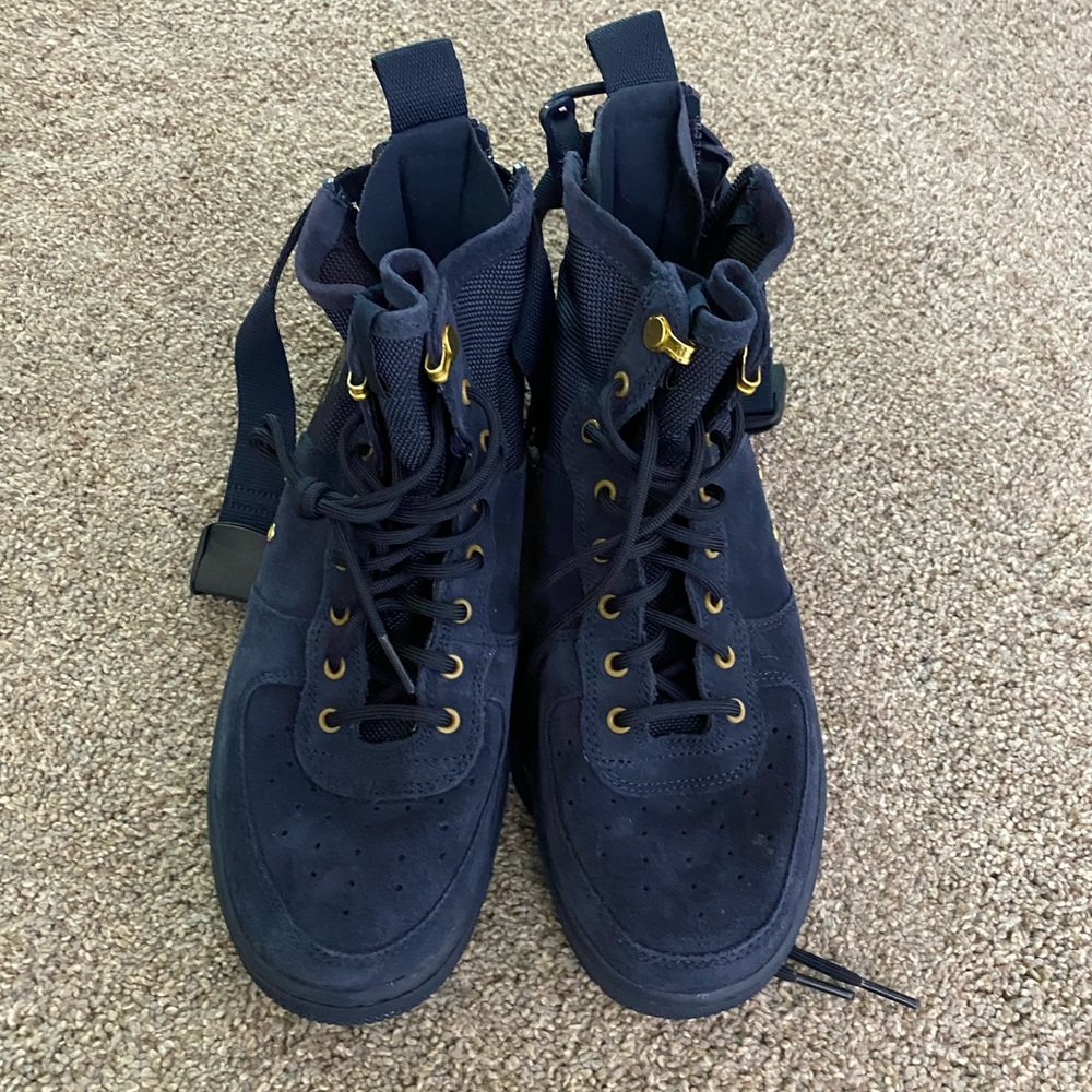BRAND NEW navy AF1, youth 7